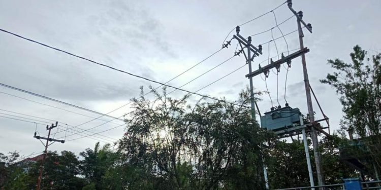 Masyarakat Distrik Bolakme Diharapkan Dukung PLN Pasang Jaringan Listrik