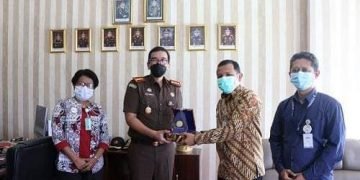 Kajari Jayawijaya Tindak Tegas Badan Usaha Tak Patuh JKN-KIS