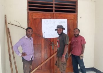 Aspirasi Tidak Direspon, Mahasiswa Palang Kantor BKD Jayawijaya