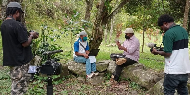 Shooting Video Jurnalis Warga, Dokter Roni Oagay: Vaksin Itu Ibarat Pagar di Dalam Tubuh