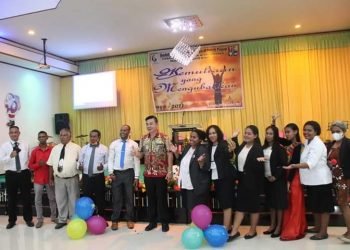 Hadiri HUT GPdI, Bupati Kaimana Ajak Masyarakat Jaga Kebersamaan