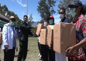 Peringati Hari Kesehatan Nasional, Dinkes Jayawijaya Gelar Upacara Bendera