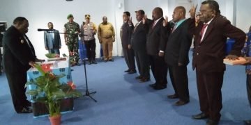 Bupati Yahukimo Melantik Lima Pejabat Eselon II