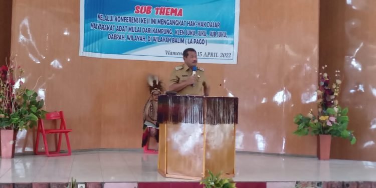 Bupati Jayawijaya: Tidak Ada Lagi Perbedaan Antara Pemerintah dan Dewan Adat Papua