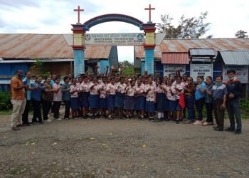 SMP Kristen Biji Sesawi Wamena Menggelar USBN