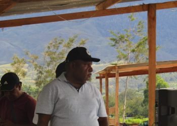 Akhiri Masa Jabatan Bupati Lanny Jaya, Befa Yigibalom Bikin Upacara”Bakar Batu”