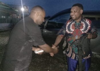 Sukseskan Konferensi Klasis, Anggota DPR Yahukimo Bantu Dana