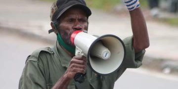 Namene Elopere dalam sebuah kesempatan demonstrasi damai di Wamena- JW Noken