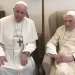 Paus Fransiskus bersama Paus Emeritus Benediktus XVI/Ist.