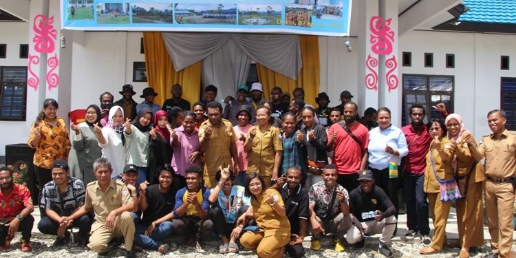 Para Alumni SMAN 1 Dekai Yahukimo Gelar Reuni Pertama