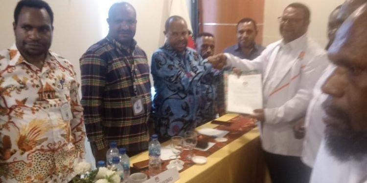 Partai PKS Resmi Daftarkan Bacaleg Ke KPU Yahukimo