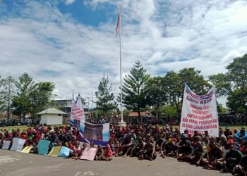 JWW Datang ke Wamena, Masyarakat Demo Tolak Lokasi Kantor Gubernur
