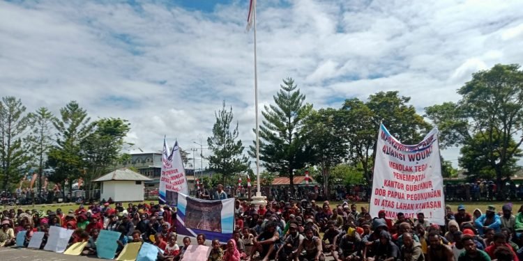 JWW Datang ke Wamena, Masyarakat Demo Tolak Lokasi Kantor Gubernur