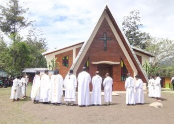 Peresmian Kapela Kristus Juru Selamat Maima Paroki Kristus Penebus Hepuba Kabupaten Jayawijaya