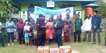 Peringati HUT ke 25, PKB Jayawijaya Berbagi Kasih  