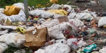 Potret Sampah di Dekai Yahukimo dalam Gambar