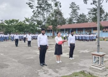 Ratusan Pelajar YBSI Wamena Gelar Upacara Peringatan Hari Sumpah Pemuda