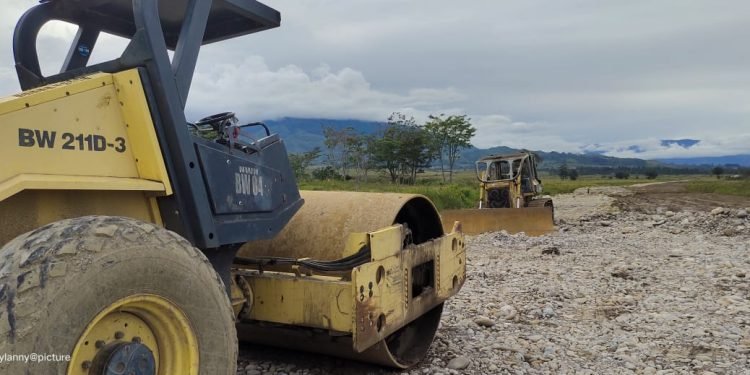 Bonny Lanny Menegaskan Masalah Lokasi Kantor Gubernur Masih Mentah