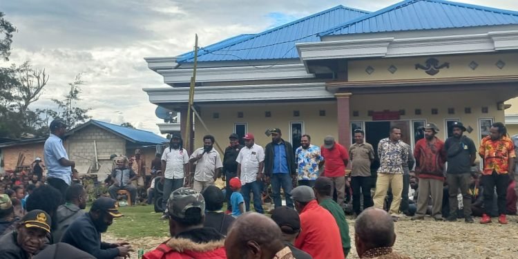 Canangkan Pemasangan Baliho, Ini Target Partai PSI Lanny Jaya