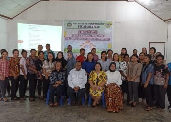Lokakarya Pengembangan Kurikulum Operasional Satuan Pendidikan (KOSP) PAUD yang diadakan oleh Pokja Bunda PAUD di Dekai Yahukimo Rabu (03/04/2024).