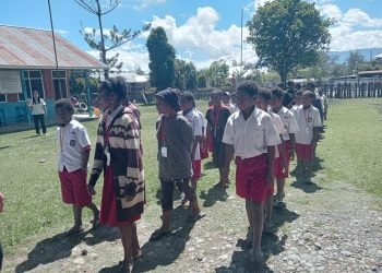 Minim Fasilitas Tapi SD Kristen Duma Ikut Karnaval HUT RI