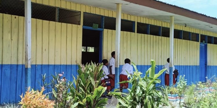 Sempat Terhenti, Proses Belajar SD YPPK Honelama Normal Kembali