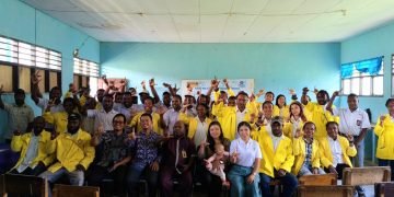 UNIBA Papua Bantu 10 Uunit Komputer ke SMTK Biji Sesawi Wamena