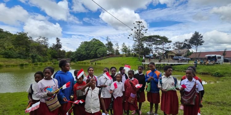 Refleksi Perjalanan Tahun 2024: Membangun Fondasi dan Identitas Pegunungan Papua