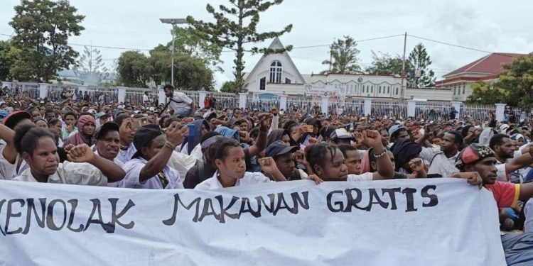 5 Jam Lebih Berorasi, Aksi Tolak MBG di Wamena Berlangsung Lancar