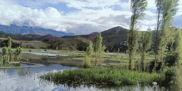 “Pemerintah Respon Cepat Banjir di Kota, Bagaimana Dengan Kami di Kampung?”