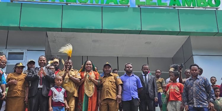 Wabup Yahukimo Esau Miram Resmikan Puskesmas Lelambo di Distrik Talambo