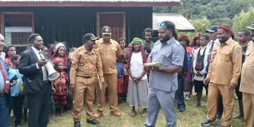 Anggota DPRK Yahukimo Enos Siep Dampingi Wabup Esau Miram Hadiri Konferensi Klasis Wet Ke-III