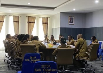 Sekda Yahukimo Pimpin Rapat Koordinasi Pelaksanaan Program dan Kegiatan Strategis