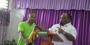 Bupati Yahukimo Didimus Yahuli Tutup Kegiatan Pembinaan Penguatan Kolaborasi Dengan Klinik Pratama