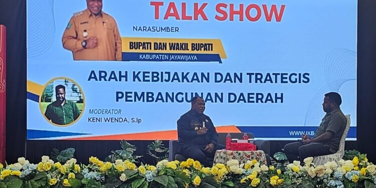Bupati Jayawijaya Buka Talk Show IKB-BOMTA