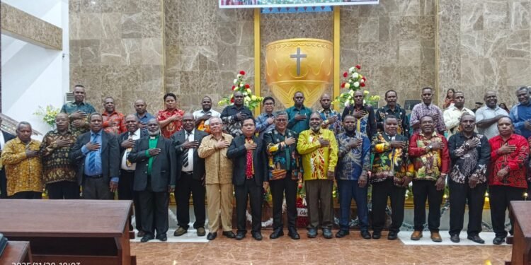 Perayaan Gerbang Natal PGGY, Pemerintah, dan Masyarakat Berlangsung Khidmat