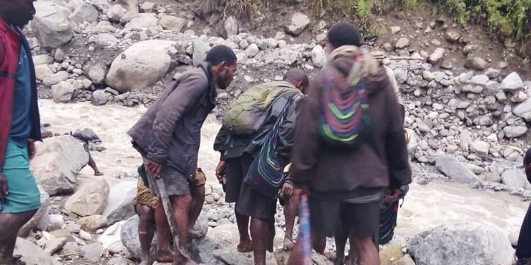 Masyarakat Nduga Takut Cari Korban Longsor Karena Wilayah Dikuasai Militer