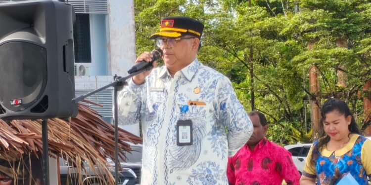 Sekda Yahukimo Redison Manurung Menegaskan Para ASN Tingkatkan Disiplin Kerja