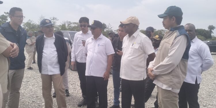 Dirjen Tata Kelola dan Pengendalian Risiko Kementerian PKP Kunker di Yahukimo