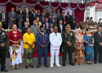 Wakil Bupati Yahukimo Pimpin Upacara Penurunan Bendera HUT RI ke-81