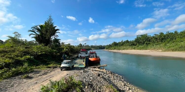 Sungai Logbon Kering, Harga BBM dan Sembako di Dekai Melonjak