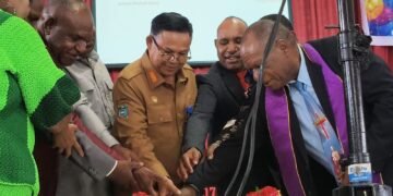 Perayaan HUT ke-17 Gereja Kingmi Jemaat Imanuel Dekai Berlangsung Meriah