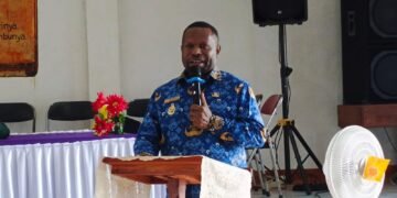 Ibadah ASN Yahukimo, Wabup Esau Miram Tekankan Kerendahan Hati dan Persaudaraan