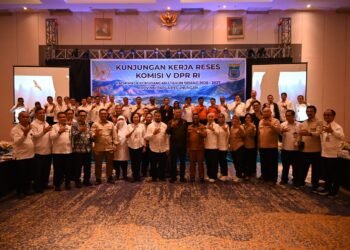 Esau Miram Bawa Aspirasi ke Komisi V DPR RI, Jalan Trans Menuju Yahukimo Didorong Segera Rampung